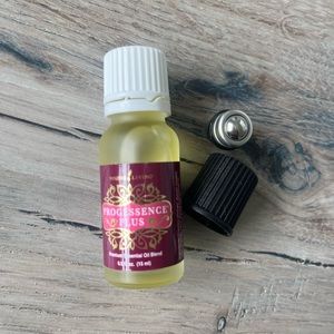 Young Living Progessence Plus Oil w / roller top